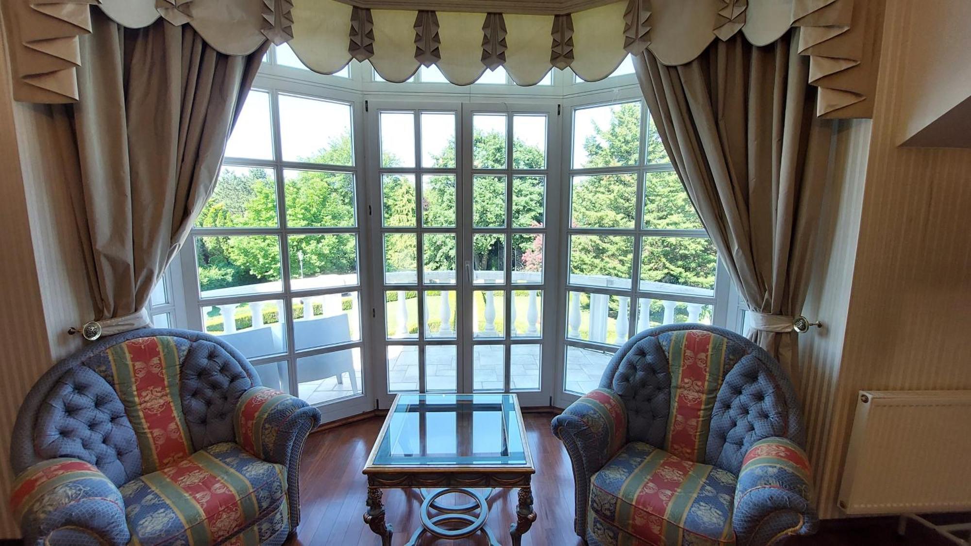 Ferienwohnung Castle Garden *** Szombathely Zimmer foto